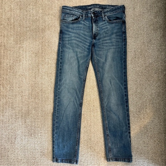 Calvin Klein Denim - Calvin Klein Women’s Blue Jeans - size 4​